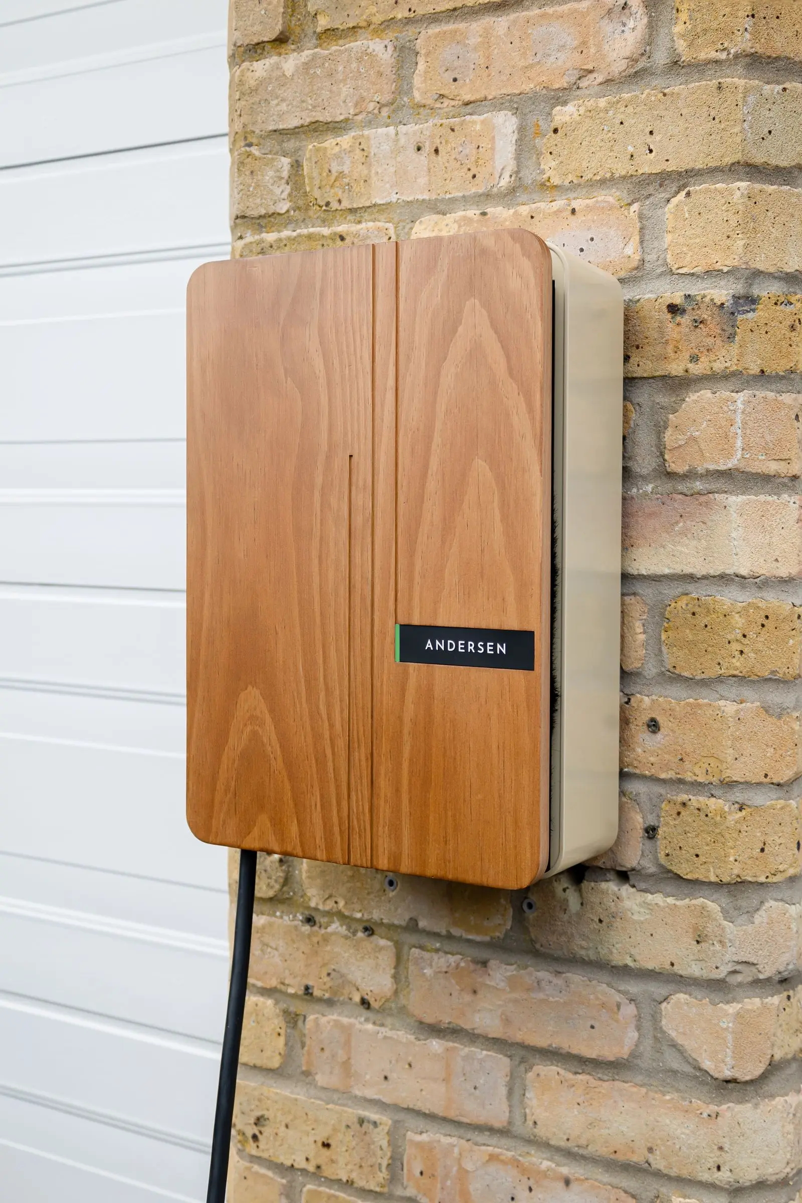 Wallbox, Lastmanagement und PV in der WEG