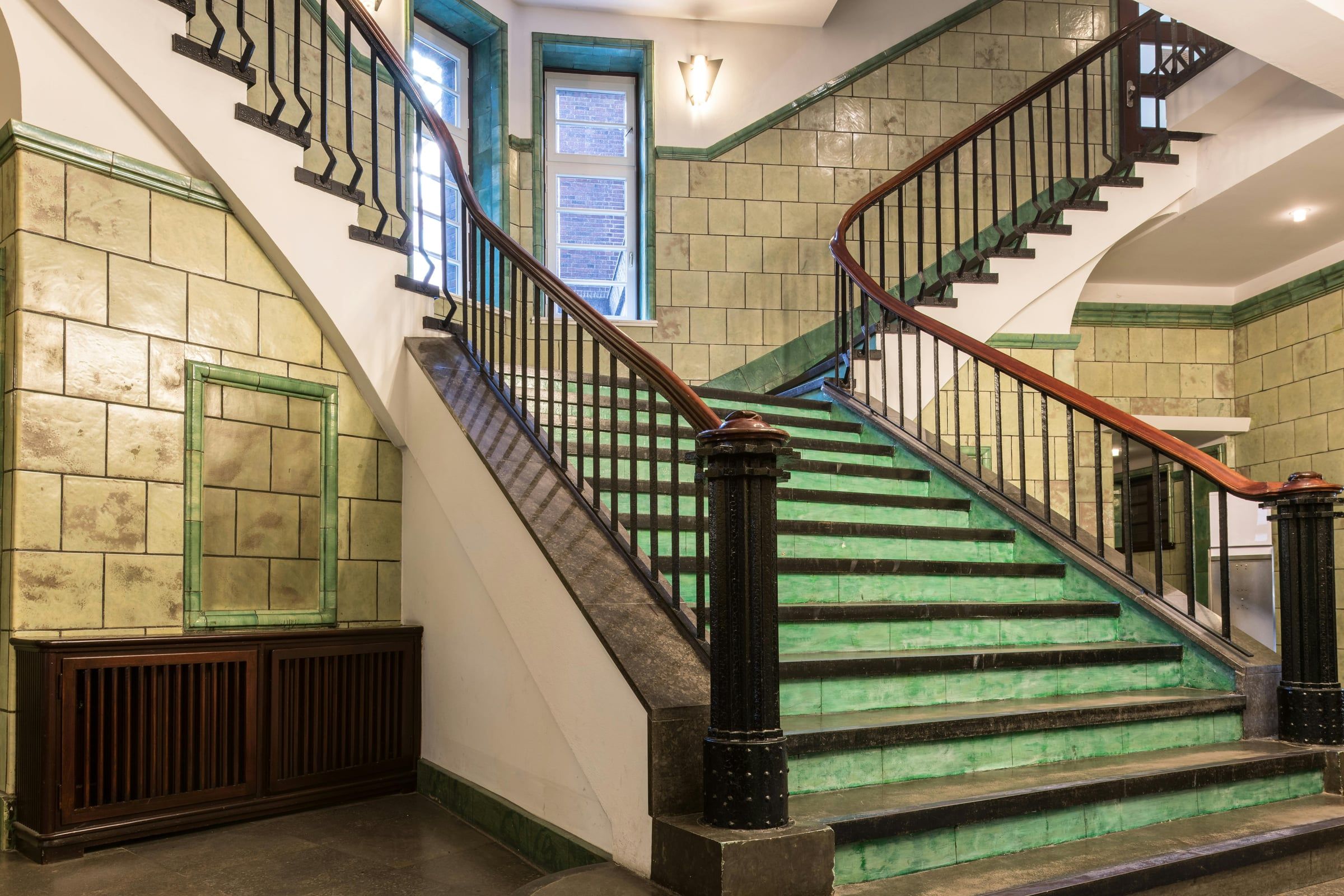 Treppenhaus einer Wohnanlage in Frankfurt